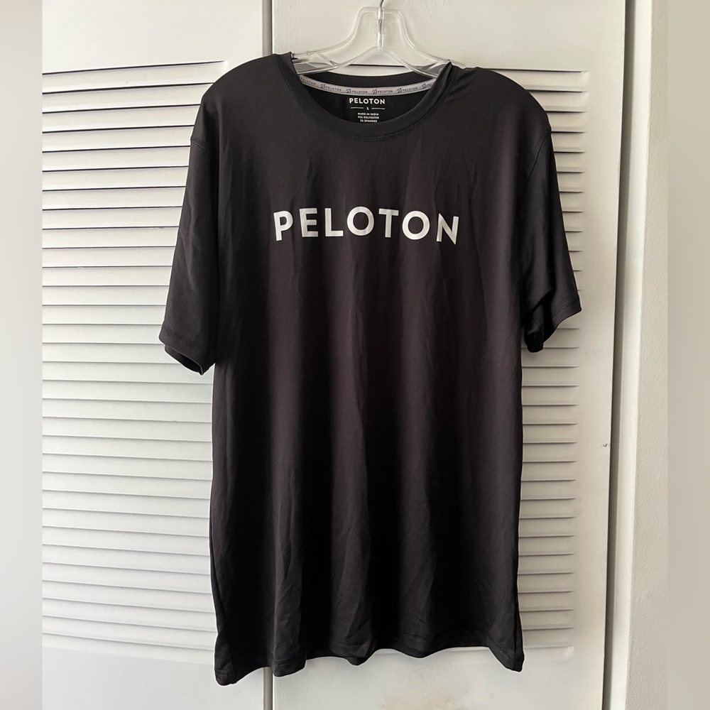 Peloton Black Men's T-Shirt,   Size L